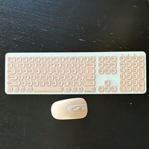 Cimetech Pink and White Wireless Keyboard and Mouse Set